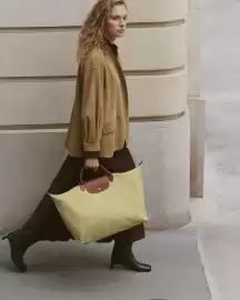 Folleto Longchamp Página 1