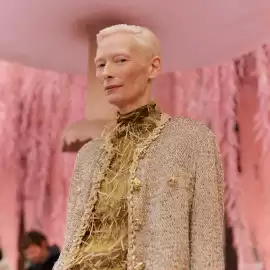 Folleto Chanel Página 2