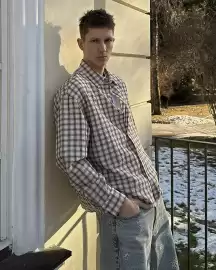 Catálogo Pull & Bear Página 2