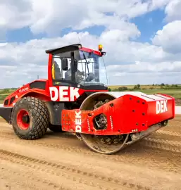 DEK leták Strana 100