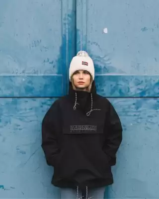 Folleto Napapijri (válido hasta el 4-02)