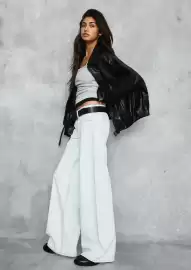 Volantino Bershka Pagina 2