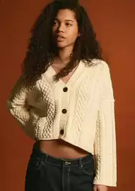 Volantino Bershka Pagina 6