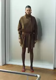 Catálogo MANGO Página 4