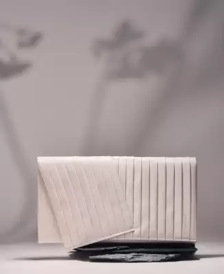 Catálogo Adolfo Domínguez (válido hasta 20-02)