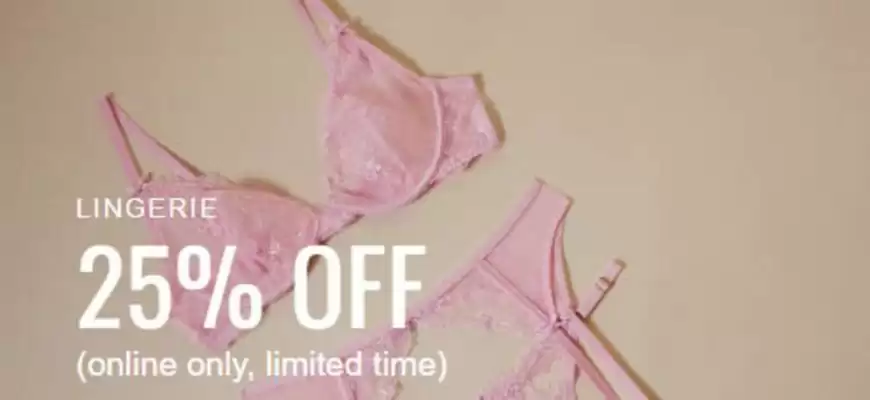 La Senza catalogue (valid until 8-02)