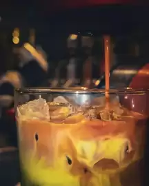 Starbucks akciós újság Oldal 3