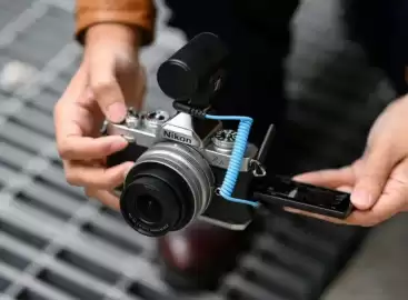 Catálogo Nikon Página 2