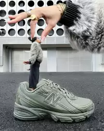 Catálogo Foot Locker Página 1