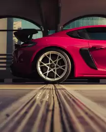 Porsche catalogue Page 3