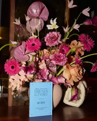 Catálogo BCBGMAXAZRIA (válido hasta 20-02)