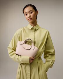 Folleto Longchamp Página 2