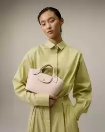 Folleto Longchamp Página 2