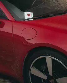 Porsche catalogue week 7 Page 1