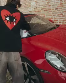 Porsche catalogue week 7 Page 2