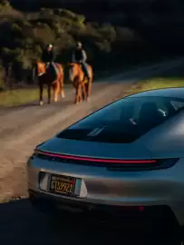 Porsche catalogue Page 5