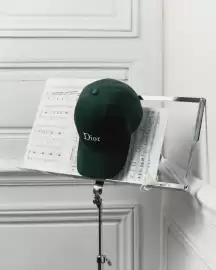 Folleto Dior Página 4