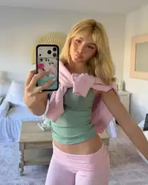 Catálogo Aeropostale Página 2