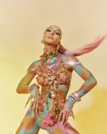 Swarovski leták Strana 2