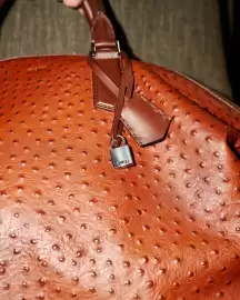 Catálogo Hugo Boss semana 9 Página 1