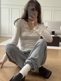 Tezenis leták Strana 1