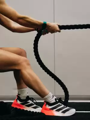 Magazine Adidas (valid până la 16-03)