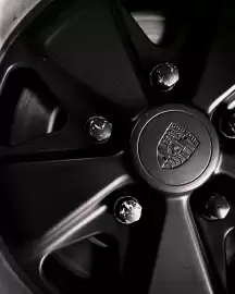 Porsche catalogue week 9 Page 4