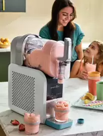 Pampered Chef catalogue Page 14