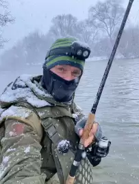 Bushman leták Strana 4