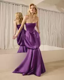 Catálogo BCBGMAXAZRIA Página 1