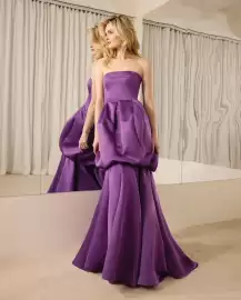 Catálogo BCBGMAXAZRIA Página 2