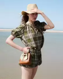 Folleto Longchamp semana 10 Página 1