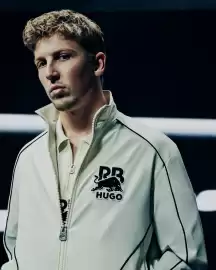 Hugo Boss leták Strana 1