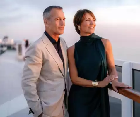 Cruise Travel folder (geldig t/m 13-03)