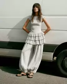 Catálogo Pull & Bear Página 1