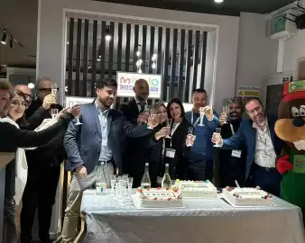 Volantino Mondo Camerette Pagina 1