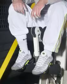 Catálogo Foot Locker Página 1