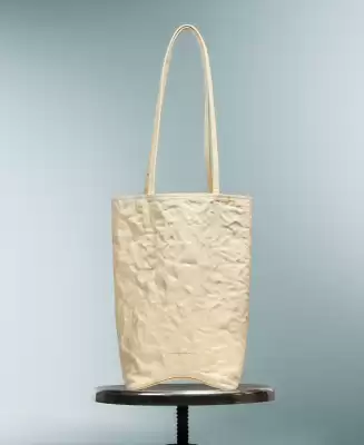 Adolfo Domínguez (válido hasta 5-04)