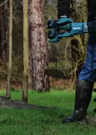 Makita folder Pagina 64