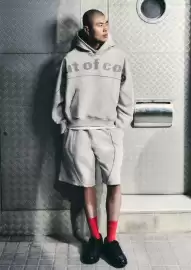 Catálogo Bershka Página 2