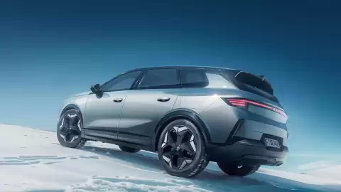 Opel folder Pagina 10