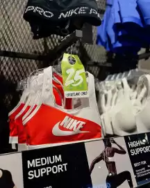 Volantino Sportland Pagina 6