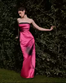 Catálogo BCBGMAXAZRIA Página 1