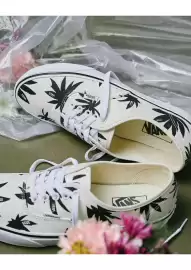 Vans leták Strana 4