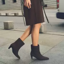 Catálogo Bata Página 4