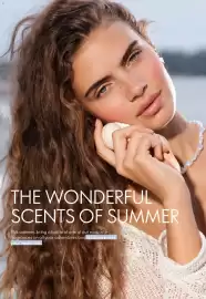 Oriflame catalogue Page 18
