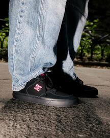 Catálogo DC Shoes semana 17 Página 2