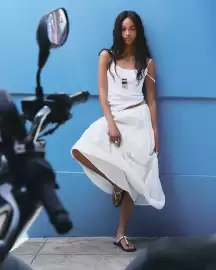 Catálogo Pull & Bear Página 4