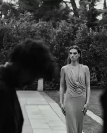 Catálogo BCBGMAXAZRIA semana 19 Página 2