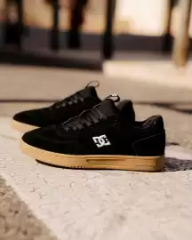 Catálogo DC Shoes Página 2